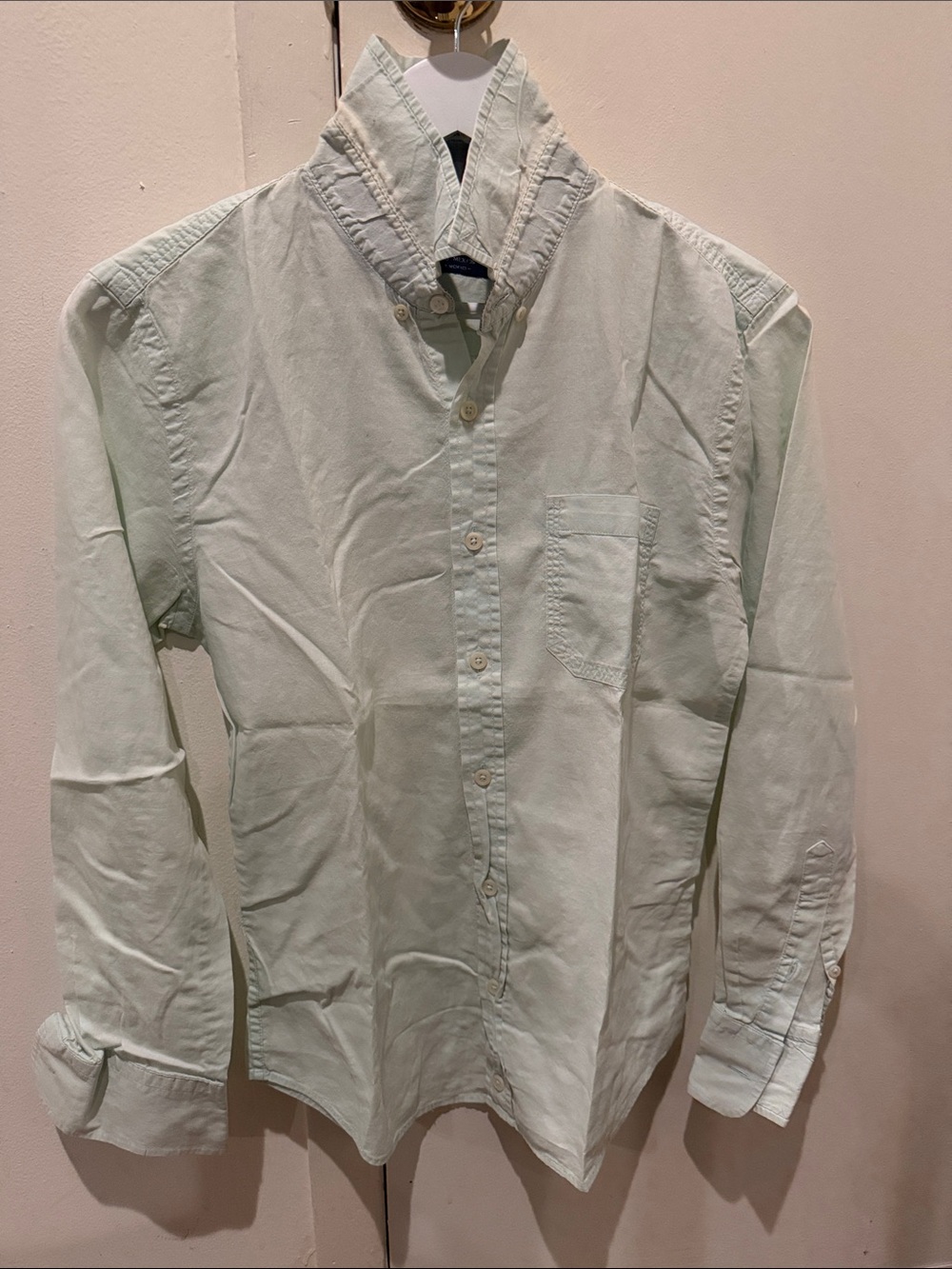Pull&Bear Men's Button-Down Shirt in Light Mint